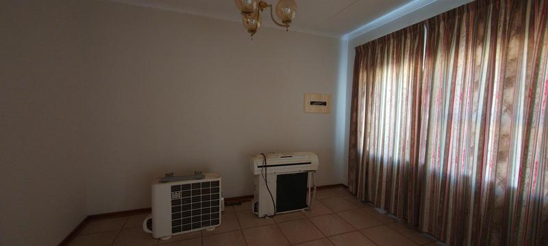 3 Bedroom Property for Sale in Middelpos Northern Cape